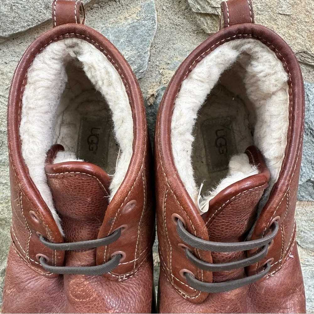 UGG Shearling Wool Lined Brown Leather Chukka Boots Men’s 9